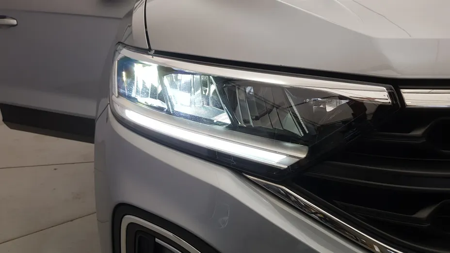 VOLKSWAGEN T-ROC T-ROC 1.5 TSI Life