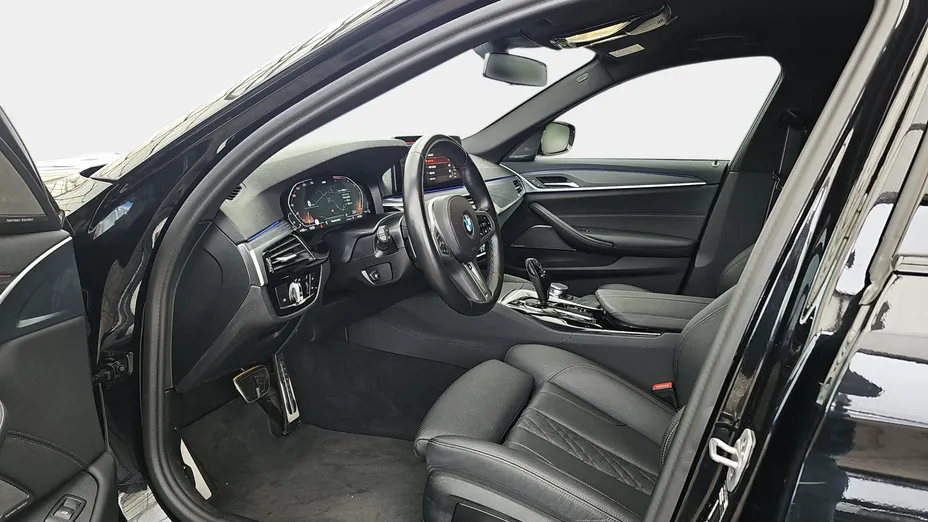 BMW Seria 5 520d xDrive mHEV M Sport sport-aut