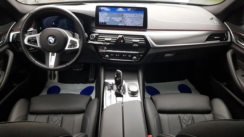 BMW Seria 5 520d xDrive mHEV M Sport sport-aut
