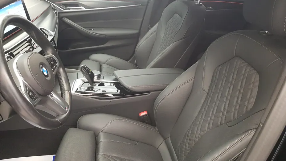 BMW Seria 5 520d xDrive mHEV M Sport sport-aut