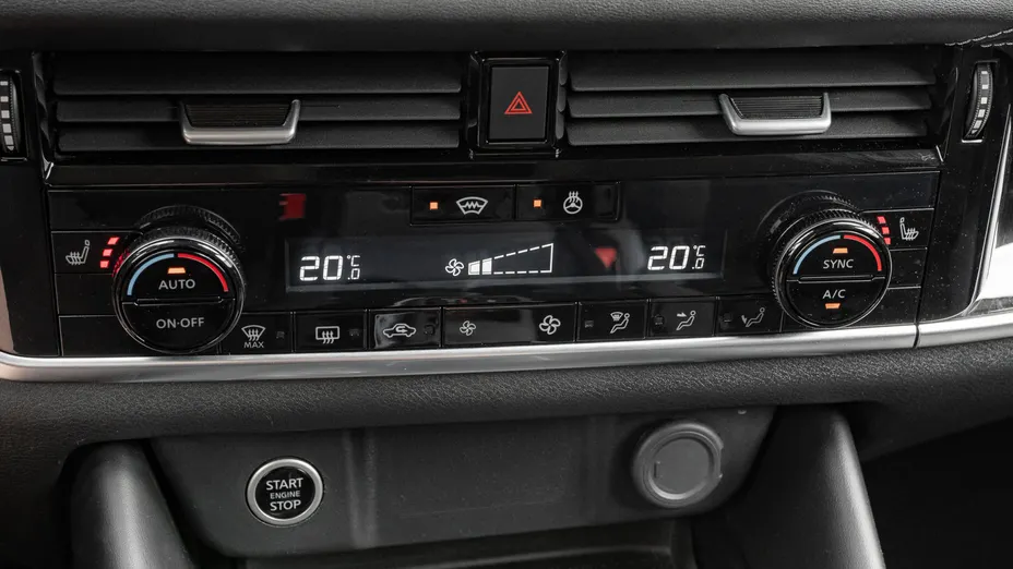NISSAN Qashqai Qashqai 1.3 DIG-T mHEV N-Connecta Xtronic