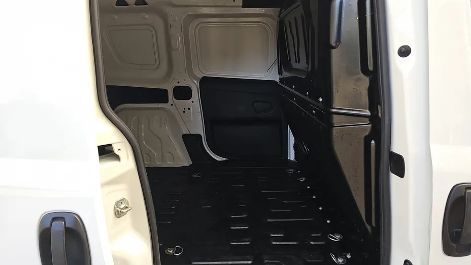 FIAT Doblo Cargo/Van Doblo 1.6 MJ SX