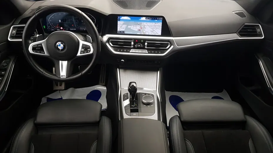 BMW Seria 3 320i M Sport sport-aut