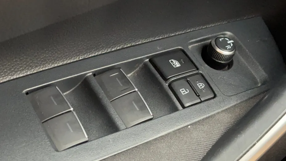 TOYOTA Corolla Corolla 1.5 Comfort