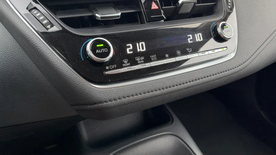 TOYOTA Corolla Corolla 1.5 Comfort