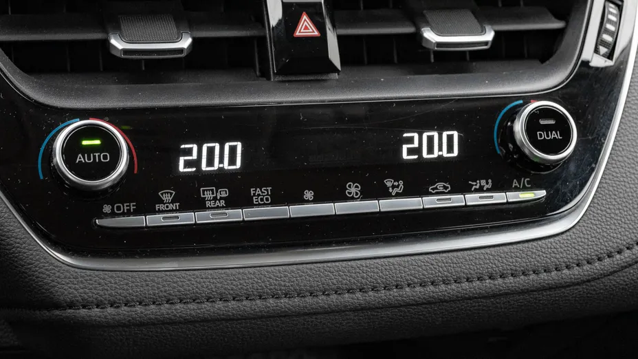 TOYOTA Corolla Corolla 1.5 Comfort