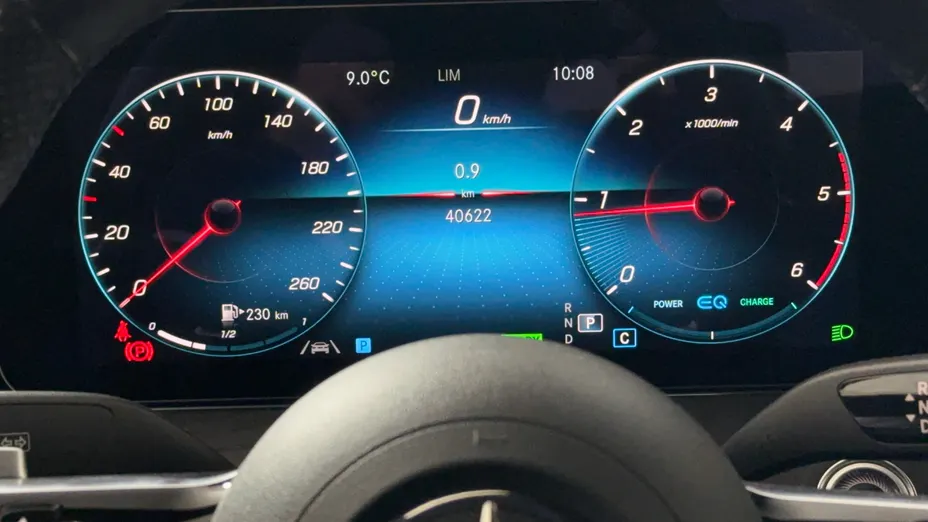 MERCEDES-BENZ E Klasa E 220 d 4-Matic AMG