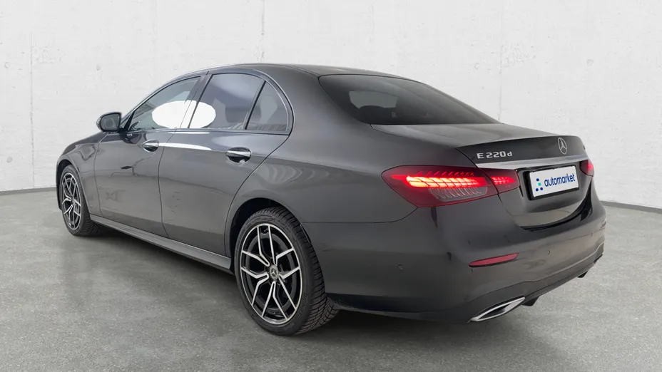 MERCEDES-BENZ E Klasa E 220 d 4-Matic AMG