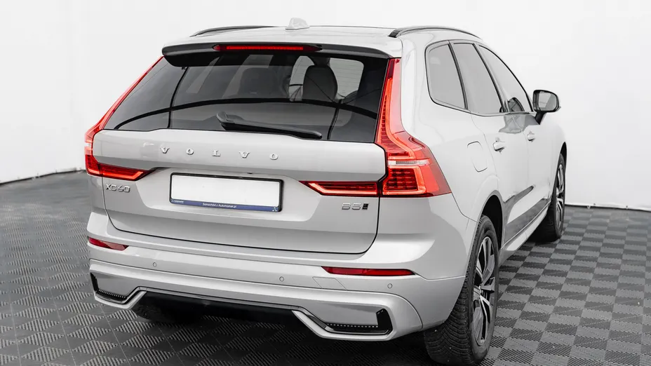 VOLVO XC60 XC60 B5 B AWD Plus Dark aut
