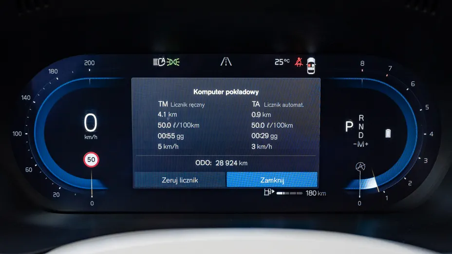 VOLVO XC60 XC60 B5 B AWD Plus Dark aut