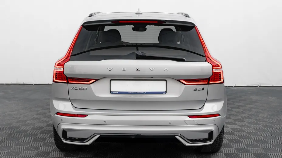 VOLVO XC60 XC60 B5 B AWD Plus Dark aut
