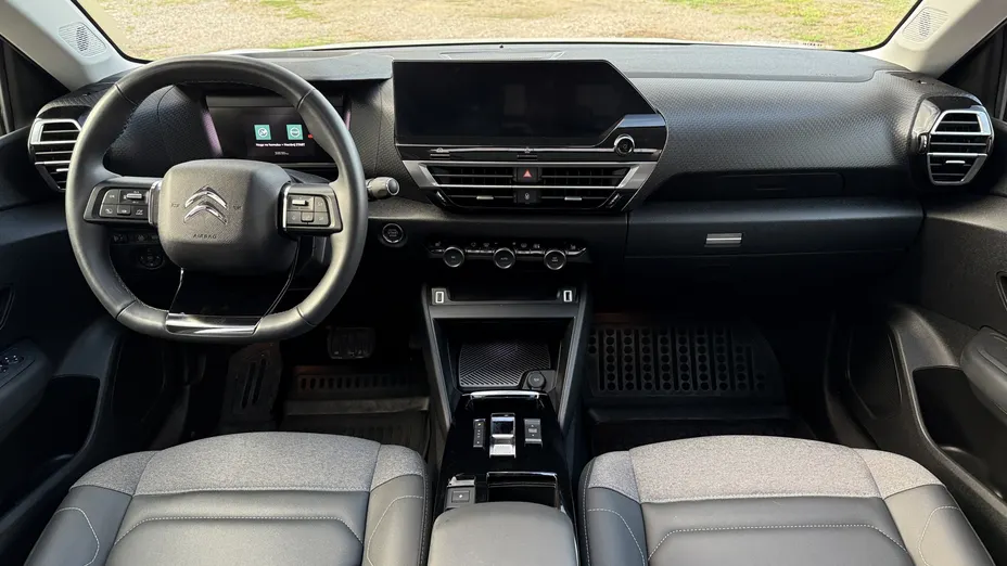 CITROEN C4 e-C4 EV136 50kWh Shine