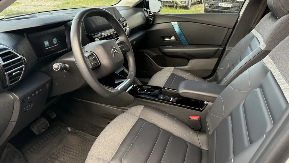CITROEN C4 e-C4 EV136 50kWh Shine