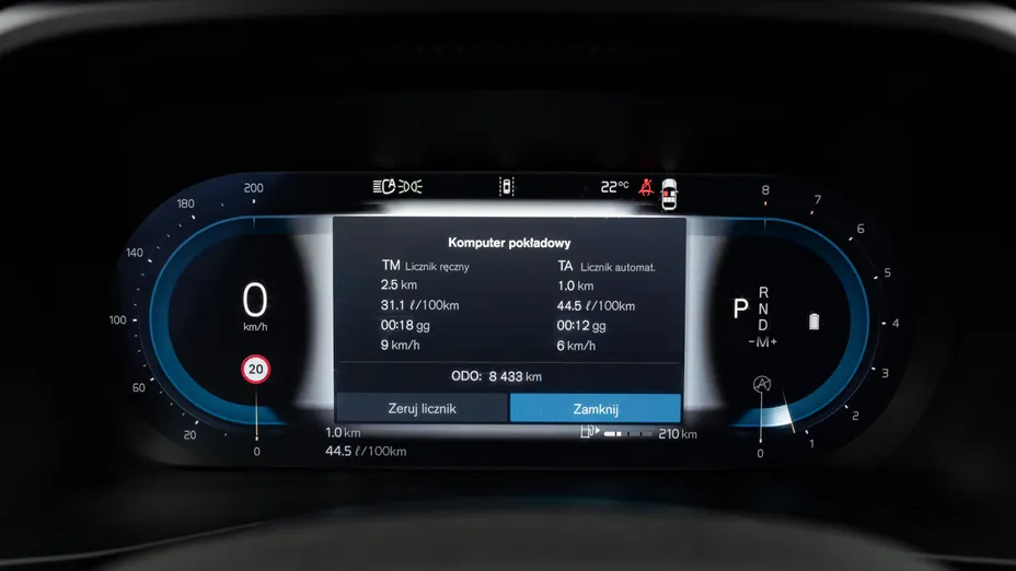 VOLVO XC40 XC40 B3 Plus Dark aut
