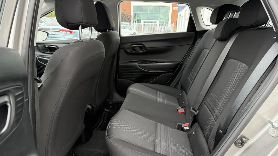 HYUNDAI i20 i20 1.2 Pure