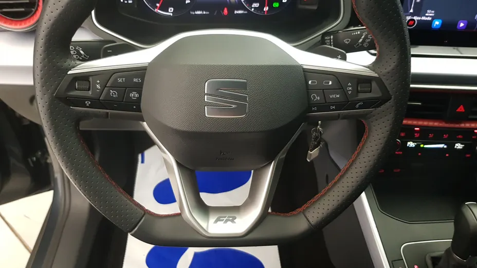 SEAT Arona Arona 1.0 TSI FR S&S DSG