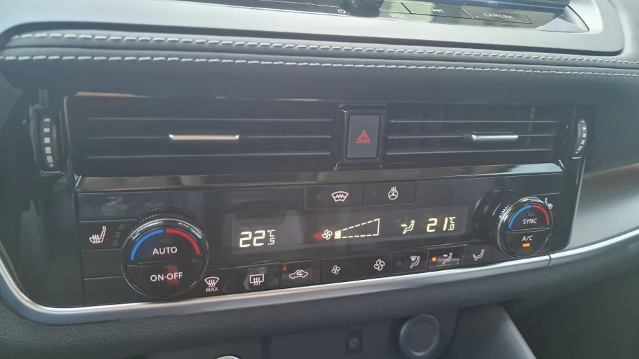 NISSAN Qashqai Qashqai 1.3 DIG-T mHEV N-Connecta Xtronic Nowy