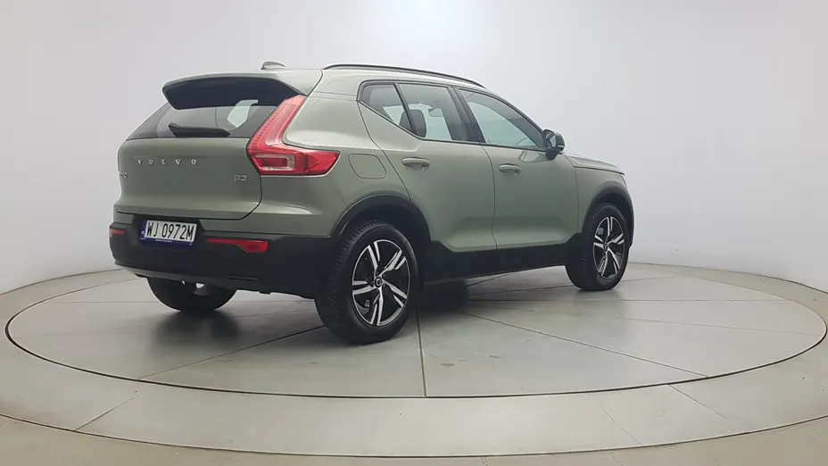 VOLVO XC40 XC40 B3 Plus Dark aut