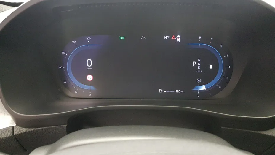 VOLVO XC40 XC40 B3 Plus Dark aut