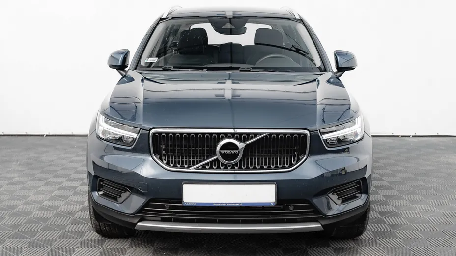 VOLVO XC40 XC40 T3 Momentum Pro aut