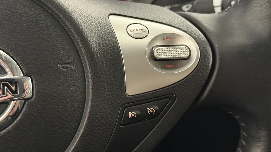 NISSAN Juke Juke 1.6 N-Connecta