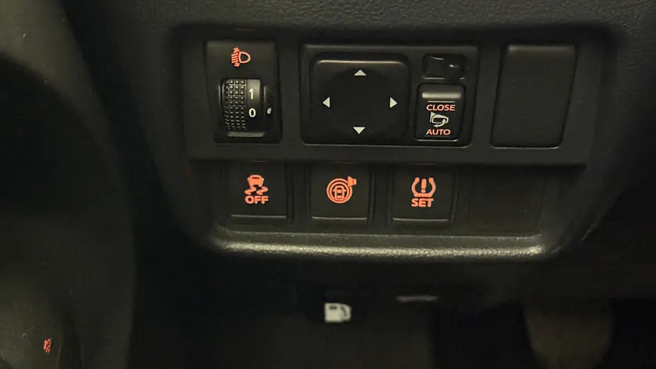 NISSAN Juke Juke 1.6 N-Connecta