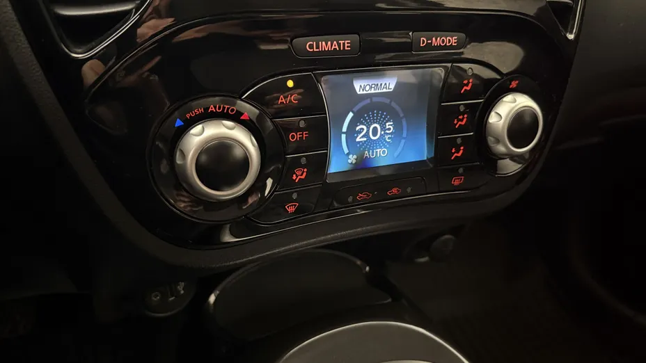 NISSAN Juke Juke 1.6 N-Connecta