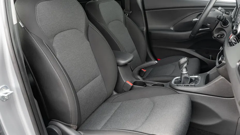 HYUNDAI i30 i30 1.5 DPI Comfort