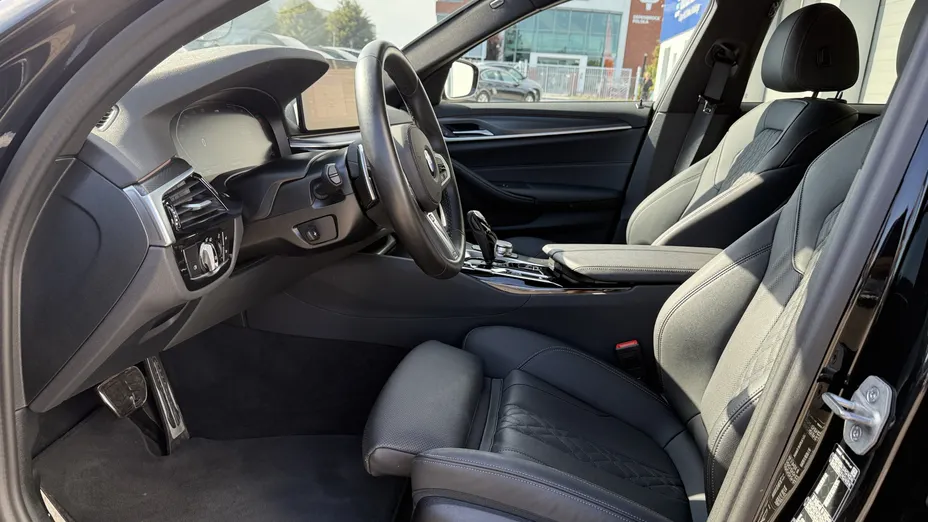 BMW Seria 5 520d xDrive mHEV M Sport sport-aut