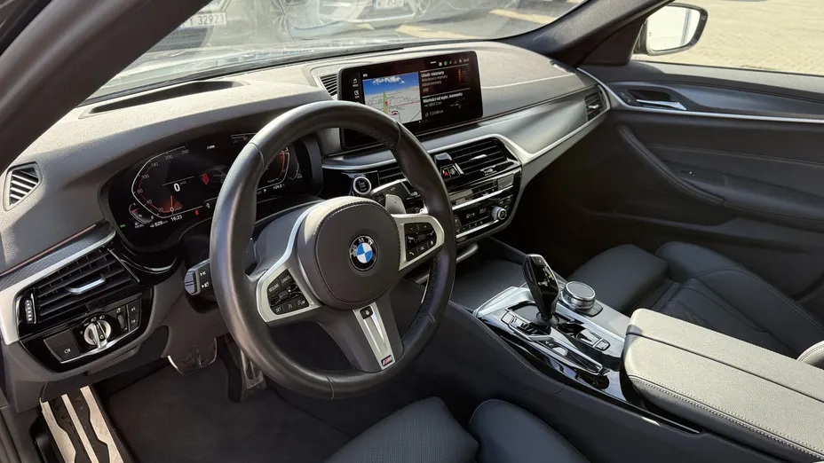 BMW Seria 5 520d xDrive mHEV M Sport sport-aut