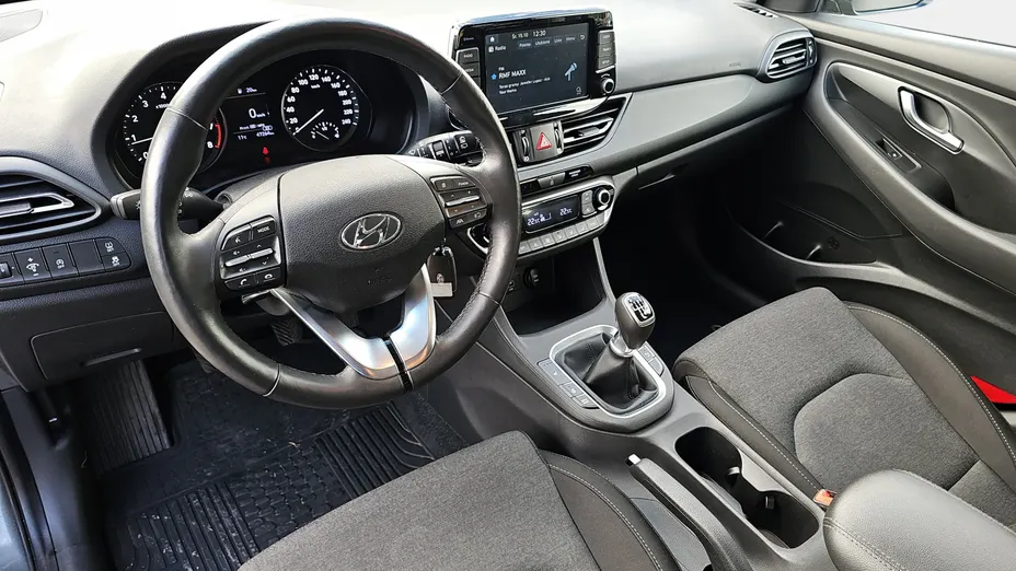 HYUNDAI i30 i30 1.5 T-GDI 48V Smart