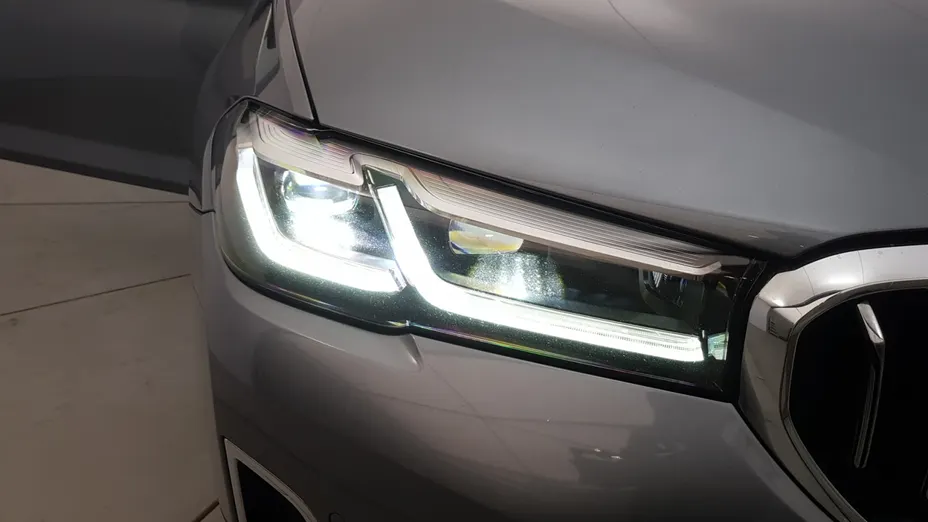 BMW Seria 5 520d xDrive mHEV Luxury Line aut