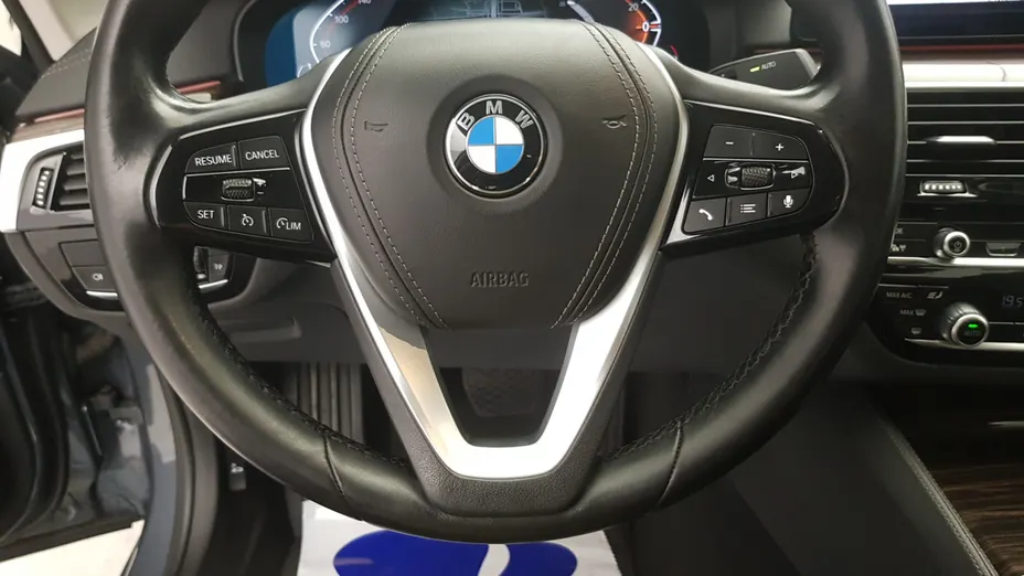 BMW Seria 5 520d xDrive mHEV Luxury Line aut