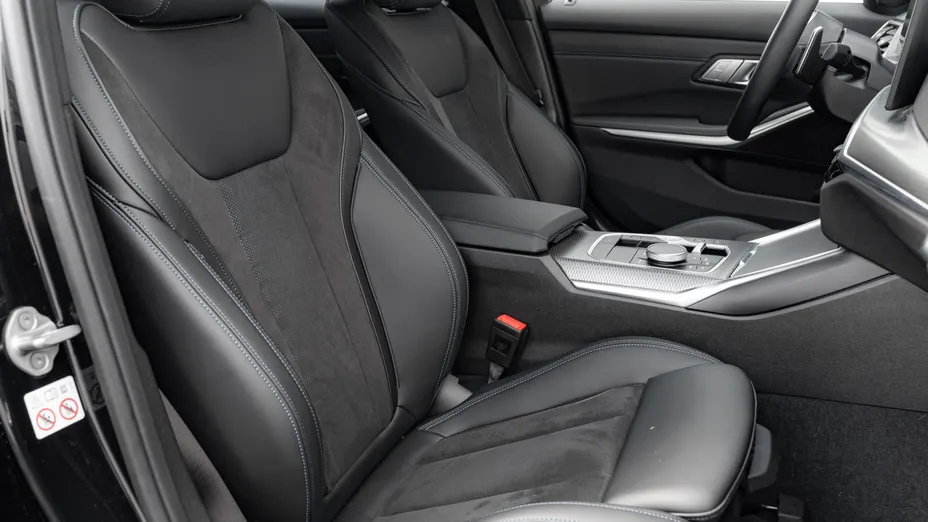 BMW Seria 3 318i M Sport aut