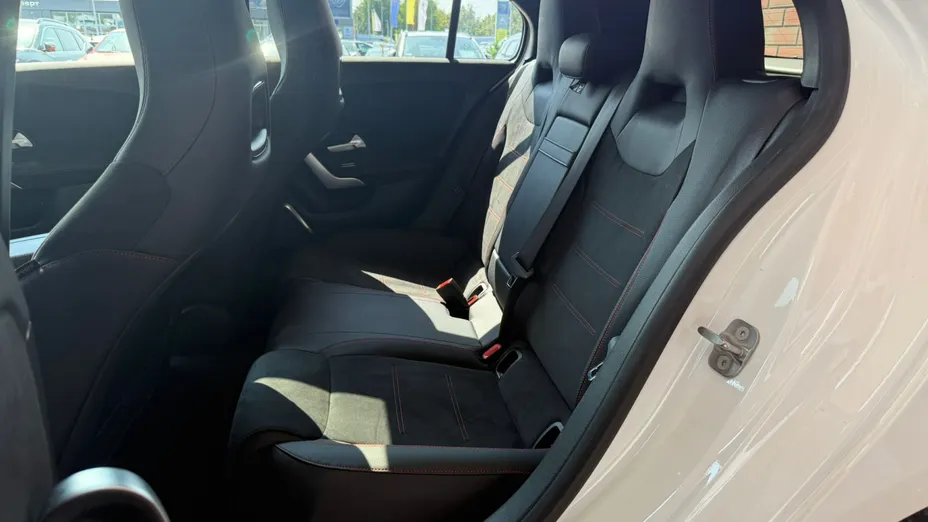 MERCEDES-BENZ A Klasa A 200 AMG Line 7G-DCT