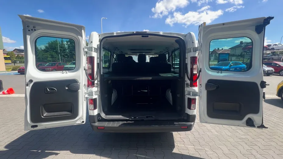RENAULT Trafic Trafic Kombi 2.0 Blue dCi L2 Equilibre Nowy