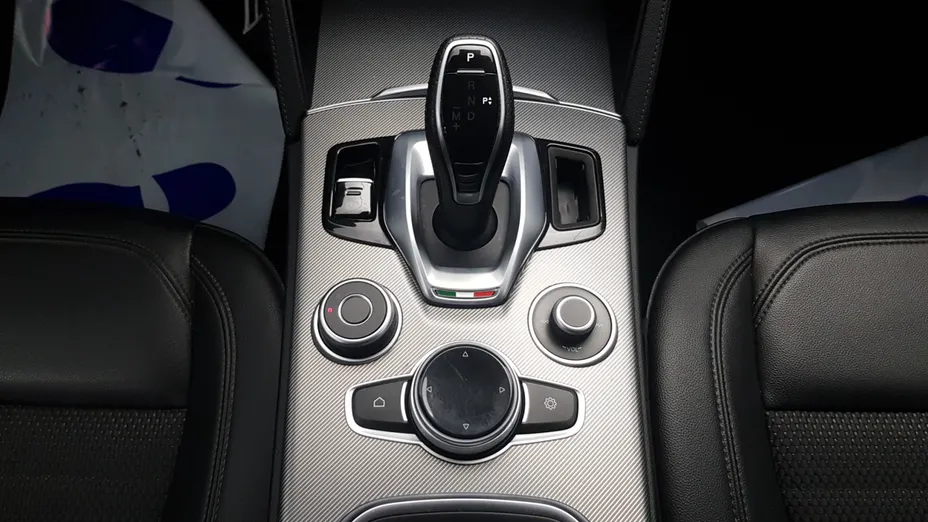 ALFA ROMEO Stelvio Stelvio 2.0 Turbo Sprint Q4 aut