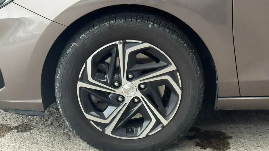 HYUNDAI i30 i30 1.5 T-GDI 48V Comfort DCT