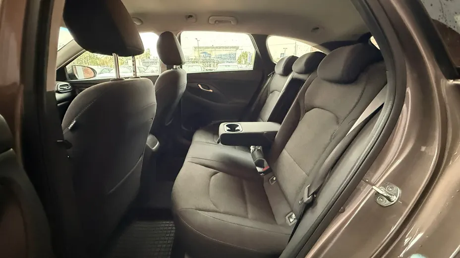 HYUNDAI i30 i30 1.5 T-GDI 48V Comfort DCT