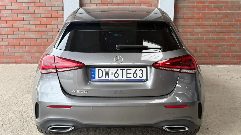 MERCEDES-BENZ A Klasa A 200 AMG Line 7G-DCT