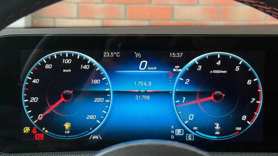 MERCEDES-BENZ A Klasa A 200 AMG Line 7G-DCT