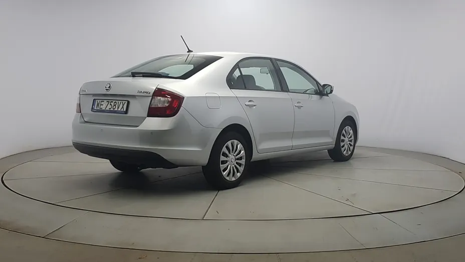 SKODA Rapid Rapid 1.0 TSI Ambition