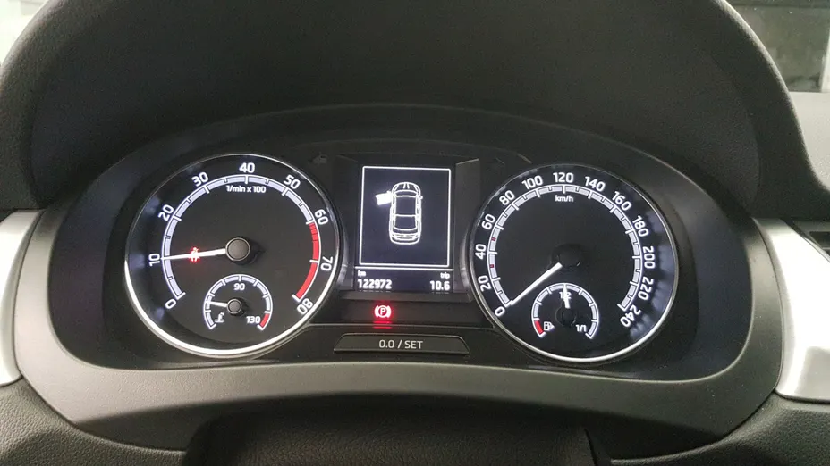 SKODA Rapid Rapid 1.0 TSI Ambition