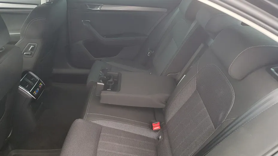SKODA Superb Superb 2.0 TDI SCR 4x4 Style DSG