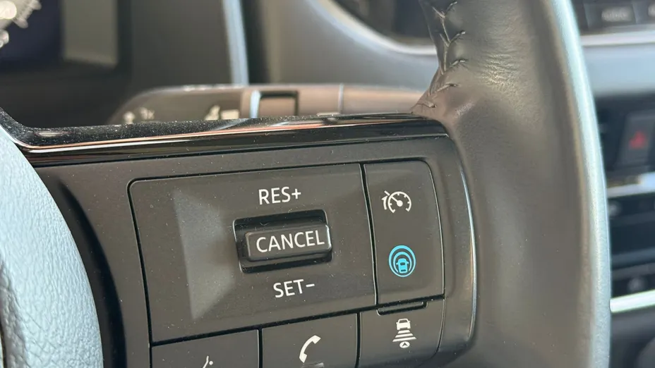 NISSAN Qashqai Qashqai 1.3 DIG-T mHEV Premiere Edition