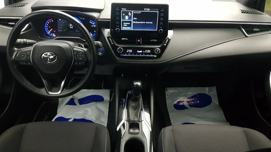 TOYOTA Corolla Corolla 2.0 Hybrid Comfort