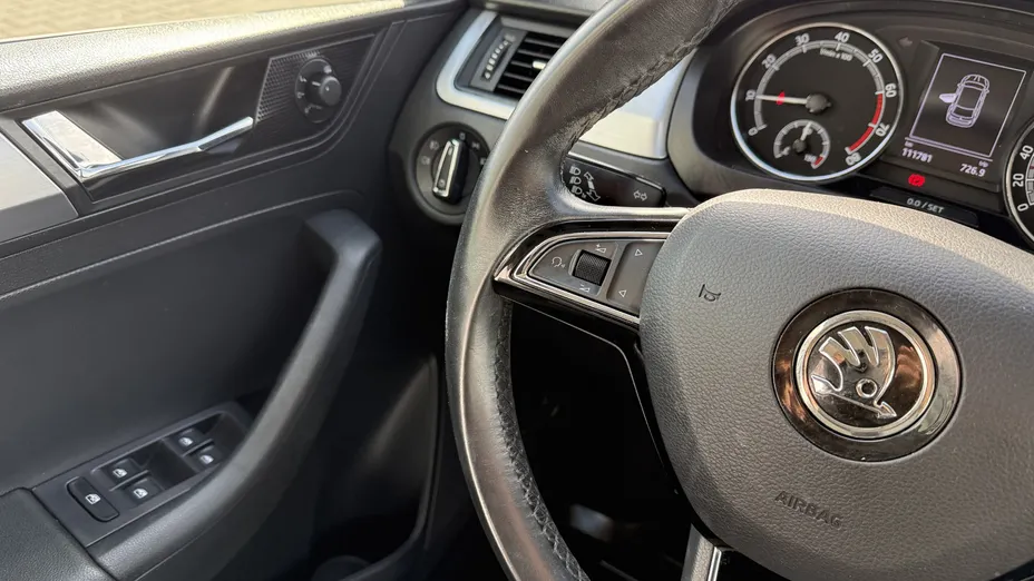 SKODA Rapid Rapid Spb. 1.0 TSI Ambition