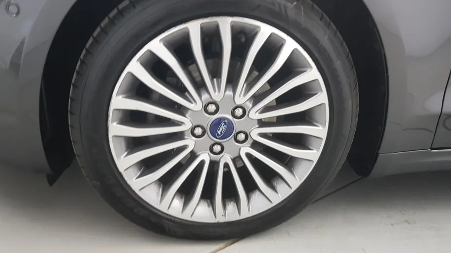 FORD Mondeo Mondeo 2.0 Hybrid Titanium