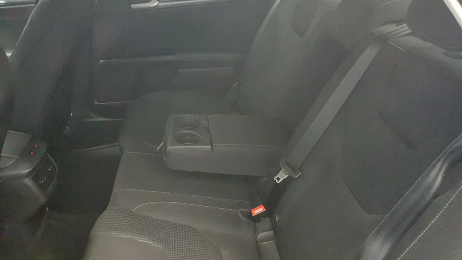 FORD Mondeo Mondeo 2.0 Hybrid Titanium