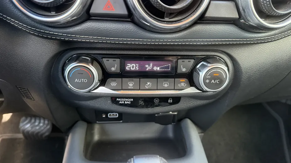 NISSAN Juke Juke 1.0 DIG-T N-Connecta DCT